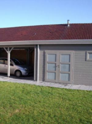 Carport in hout met plat dak